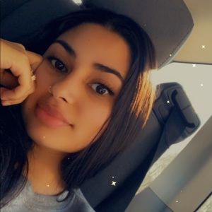 Meet your Posher, Kat